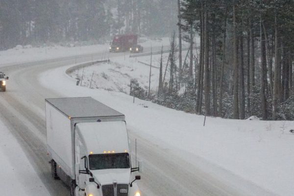 Alaska, California, Nevada, and Oregon Brace for Severe Snowstorms; Alert Issued by NWS (1)