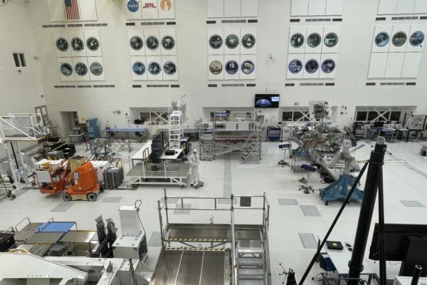 Jet Propulsion Laboratory Announces 325 Layoffs as NASA's Budget Shrinks