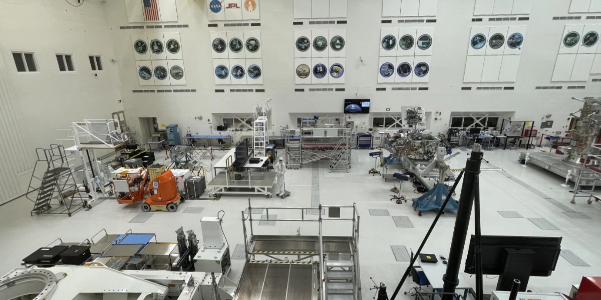 Jet Propulsion Laboratory Announces 325 Layoffs as NASA's Budget Shrinks