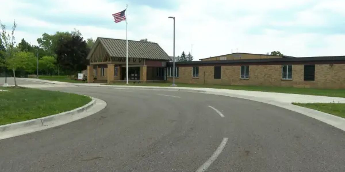 Local Schools Close in Cedar Springs, Michigan Due to Boil Water Advisory