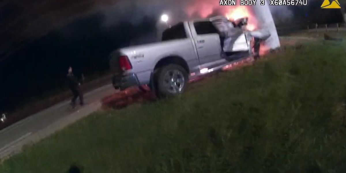 Ohio Police Officer Rescues Man from Burning Truck in Columbus; Man Said 'Tell My Wife I Love Her' to Police before Rescue