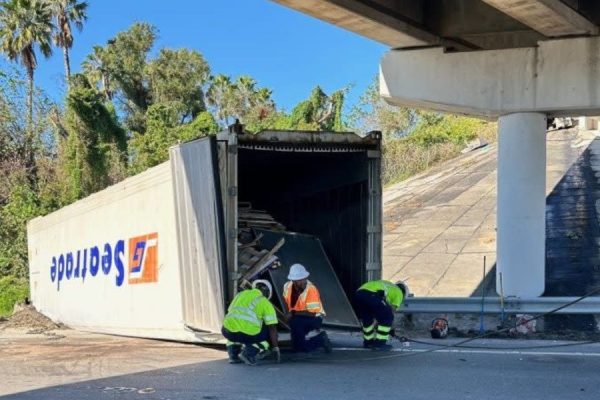 Tractor-Trailor Fell-Off from Overpass in Florida; Woman Driver under Overpass Seriously Injured