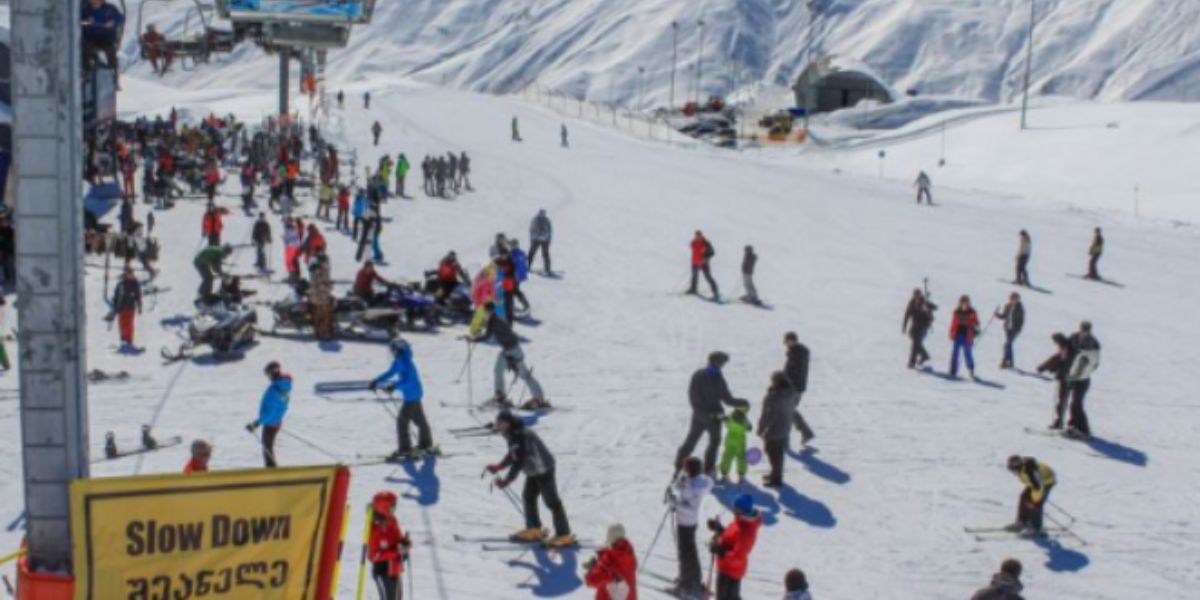 12 People Dead In Suspected Carbon Monoxide Tragedy At Ski Resort In ...