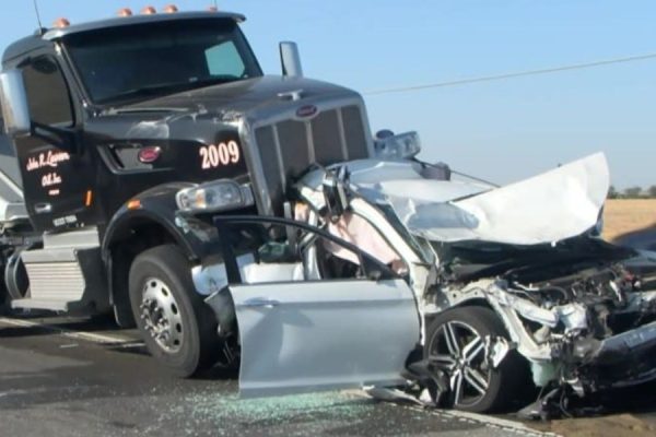 I-29 Crash in Platte County Involving Jeep, Car, and Tractor-trailer Results in Three Injuries (1)