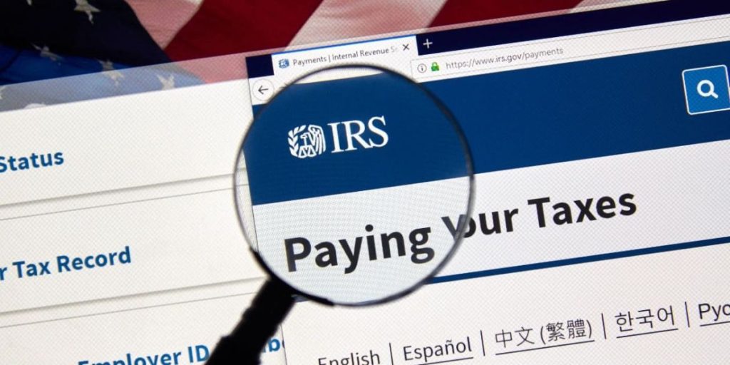 IRS Announces Tax Bracket Changes That Will Simplify Life for Americans