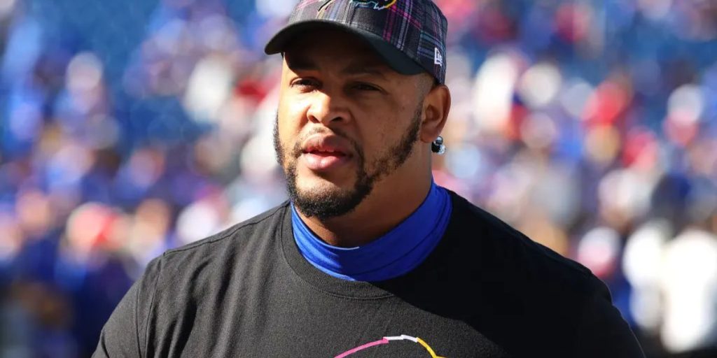 Pilot Killed In Plane Crash Near Buffalo Bills' Dion Dawkins’ East ...