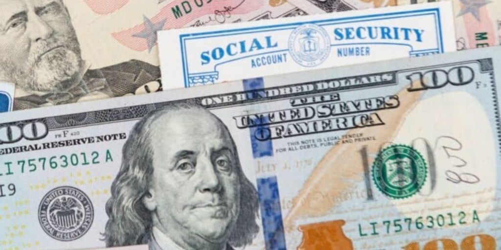 Social Security Boost Payment Checks for Retirees to Increase in January 2025 (1)