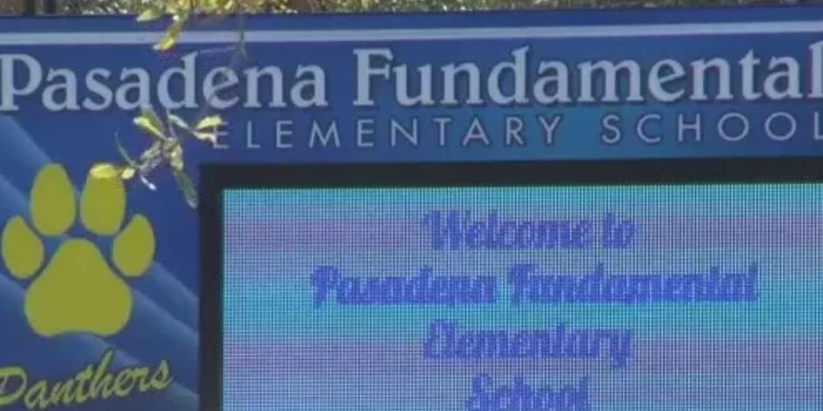 Testing for Contagious Bacteria Undergoing in Classrooms in St. Petersburg after Elementary School Teacher Died from Disease (1)