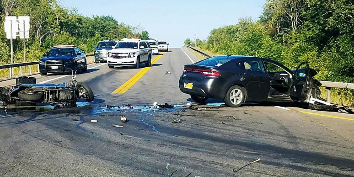 Tragic Crash Near Chelsea, Oklahoma, Claims Life of 32-year-old Man, Investigation Underway