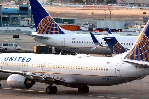 Washington Man Allegedly Assaults Flight Attendant on United Airlines Plane from Houston to New Jersey