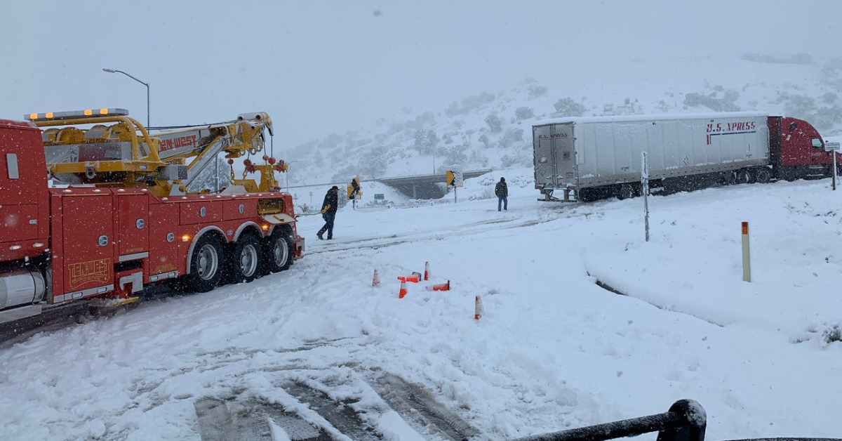 Winter Weather Alert: Snowstorm Forces I-5 Grapevine Closure Overnight