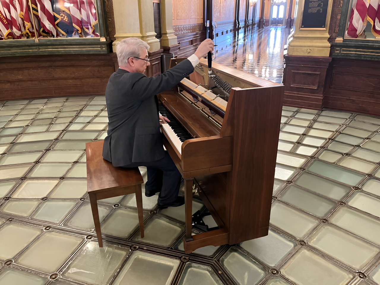 Michigan-Made Everett Piano Arrives at State Capitol, Replacing Outdated Ohio Instrument!