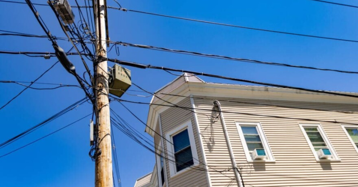 Cheaper Electricity in Massachusetts Is Over: How to Adjust to the New Rates