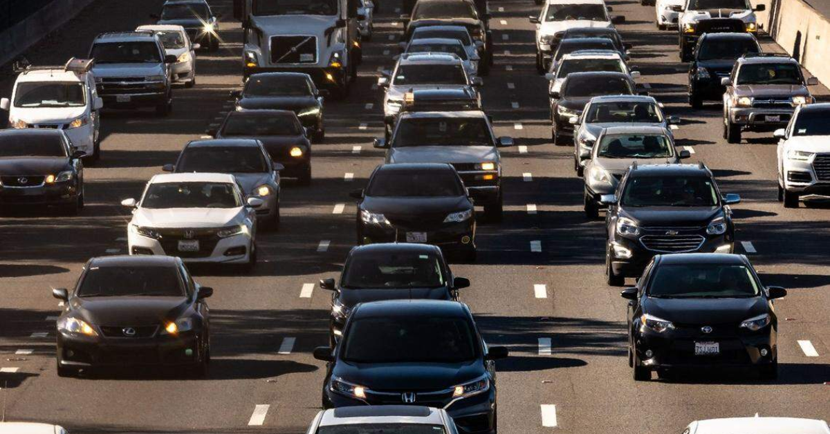 Is It Illegal to Drive in the Left Lane When Not Passing in Washington State? What You Need to Know