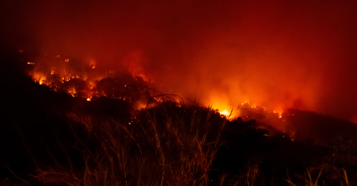 Garnet Fire Smoke Blankets California and Nevada, Triggering Air Quality Alerts